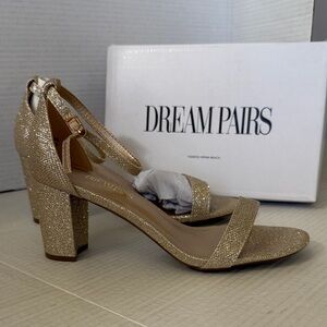 Dream Pairs Gold Glitter Block Heel Sandals Women’s 9W New in Box Special Event